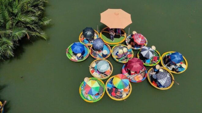 Hoi An: Basket Boat Tour, Singing Karaoke and Fishing Crabs - Tips for a Great Experience