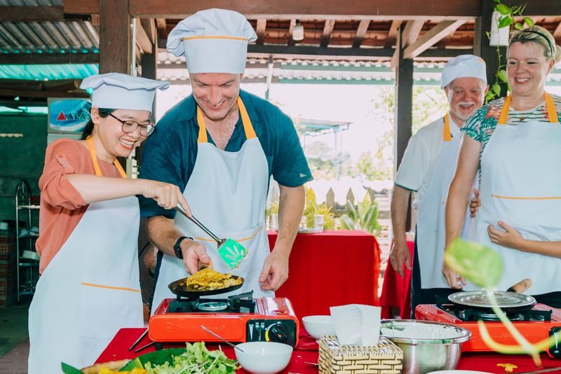 Hoi An Bicycle Tour, Farming & Cooking Class at Organic Garden - The useful details at a glance
