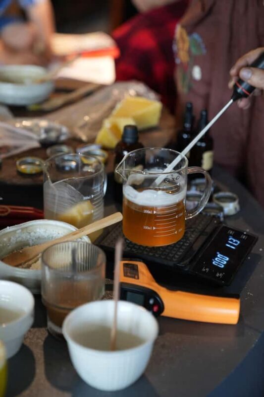 Hoi An : Candle Making Workshop by Local Artisan - FAQ