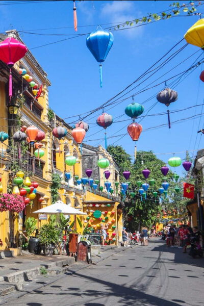 Hoi An City : Boat Ride,Release Flower Lantern & Street Food - Street Food Delights