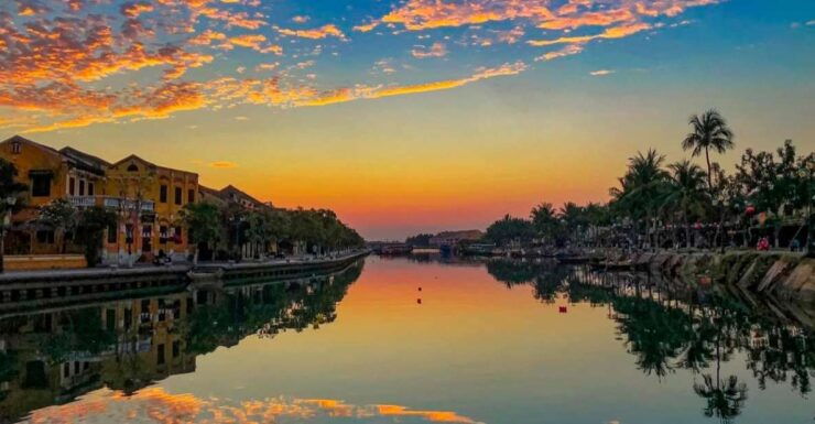Hoi An: City Tour, Banh My and Coffee - Hoi Ans History and Architecture