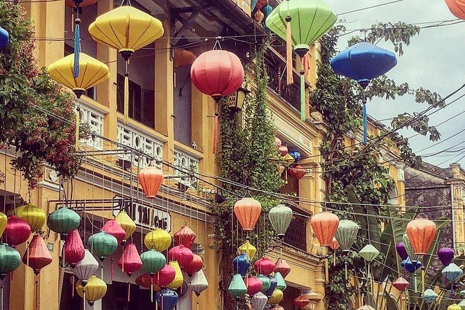 Hoi an City Walking Tour With Cooking Class & Foot Massage With Authentic Lunch - Guided Walking Tour of Hoi Ans Old Town