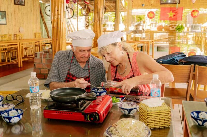 Hoi An: Cooking Class & Lantern Making Workshop - Detailed Breakdown of the Itinerary