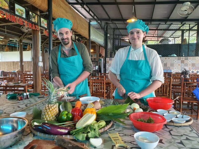 Hoi An Cooking Class With Market and Bamboo Basket Boat Tour - What’s Included and What to Bring