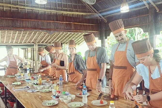 Hoi An Cooking Class with Market Visit - FAQs