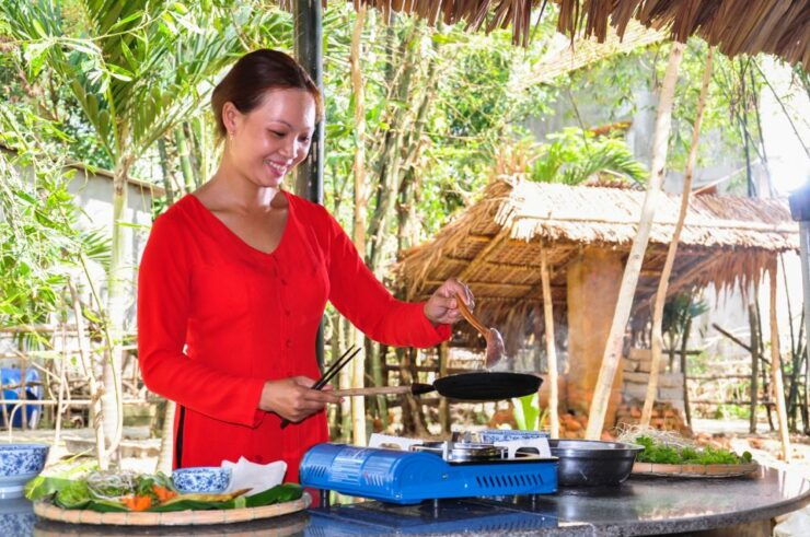 Hoi An: Cooking Class With Market Visit & Biking Tour - Activity Details