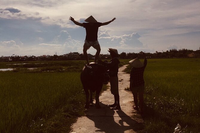 Hoi An Countrylife Tour Experience & Vietnamese Set Menu - Local Farm Experience