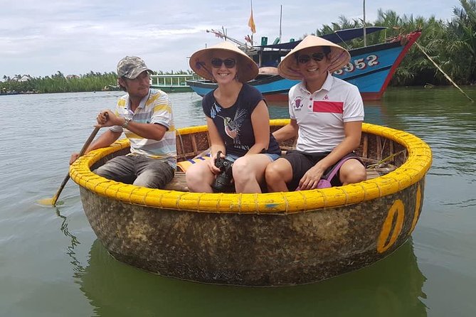 Hoi an Countryside and Marble Mountains Full-Day Private Tour, With Lunch - Fishing From a Traditional Basket Boat