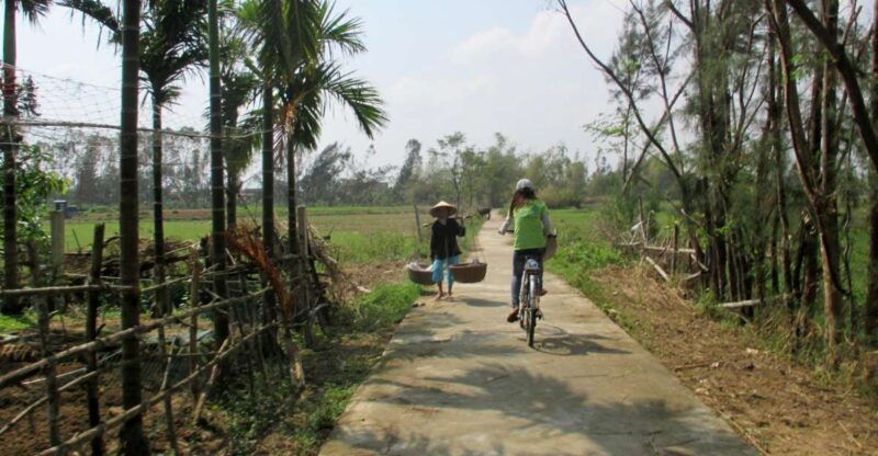 Hoi An: Countryside Bike Tour to Kim Bong Village - Good To Know