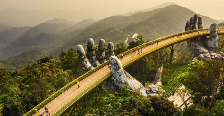 Hoi An/Da Nang: Ba Na Hills & Golden Bridge Tour With Dinner - Transportation and Group Size