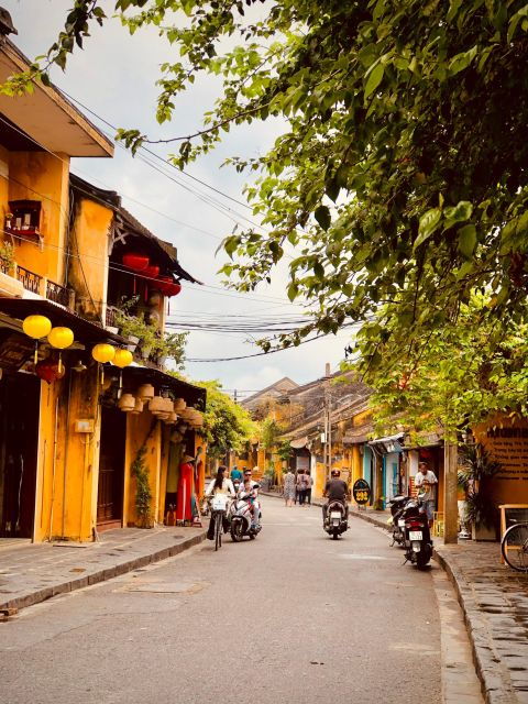 Hoi An/Da Nang: Private Car to Hoi An City & My Son Holyland - Vehicle Options for Private Car Service