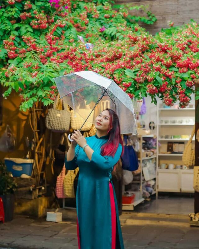 Hoi An/Da Nang: Private Photoshoot & Guided Walk Experience - Authenticity and Review Insights