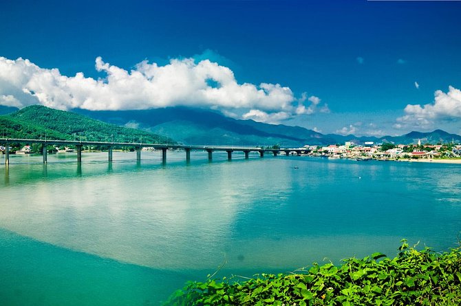 Hoi an (Da Nang) to Hue Transfer Scenic Route Over the Hai Van Pass - Local Landmarks and Lookouts