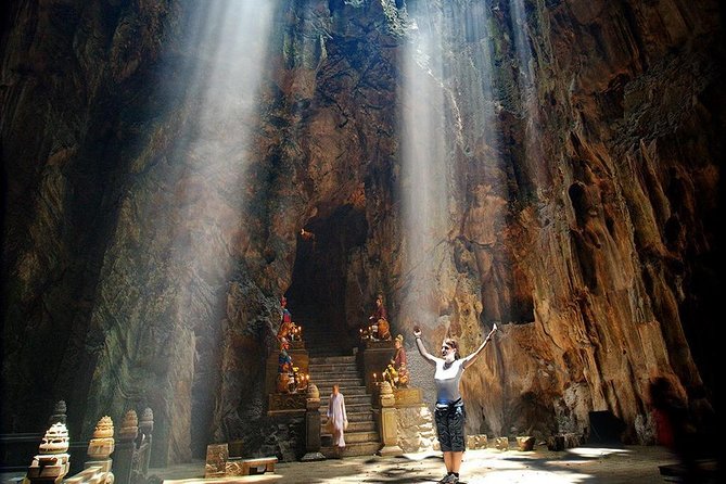 Hoi an (Da Nang) to Hue Transfer Scenic Route Over the Hai Van Pass - Lang Co Beach Walk