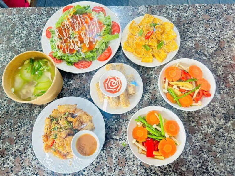 Hoi An/Da Nang: Transfer to Hue, Sightseeing & Pagoda Lunch - FAQ