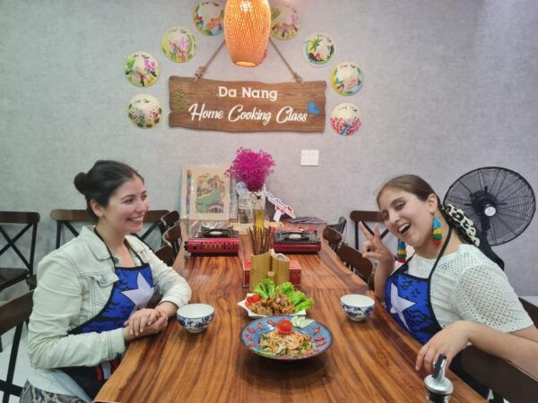 Hoi An/ Da Nang: Vietnamese Cooking Class Only - Live Tour Guide and Pickup Service