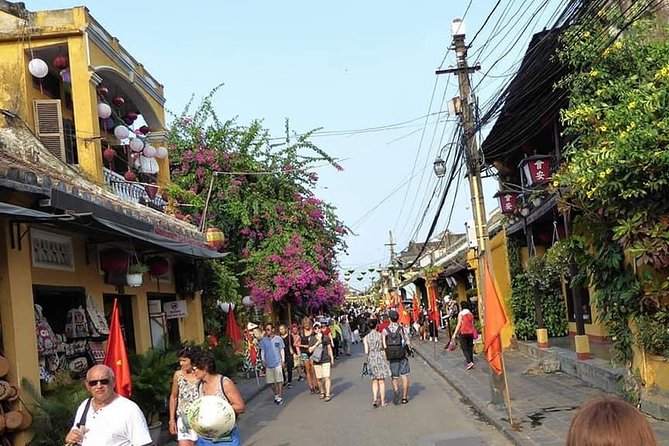 Hoi an Daily Walking Tour With Boat Trip to Visit Cam Kim Island by Bicycle - Boat Trip to Cam Kim Island