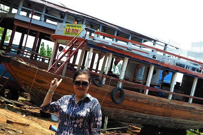 Hoi an Daily Walking Tour With Boat Trip to Visit Cam Kim Island by Bicycle - Tour Pricing and Booking Details