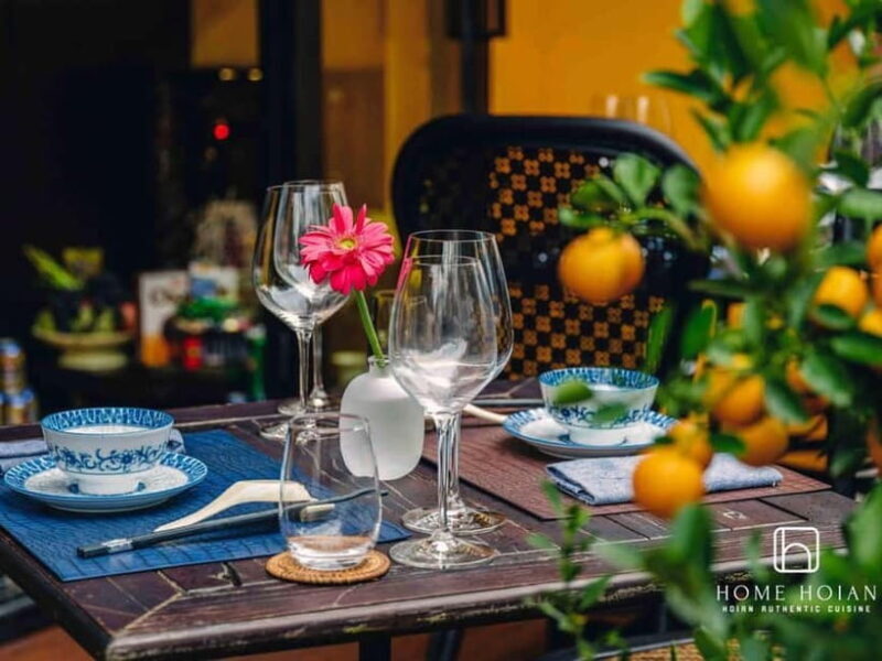 Hoi An: Dinner Experience at Home Hoi An Restaurant - The Dining Atmosphere and Service