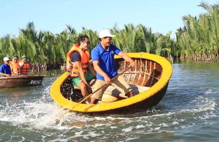 Hoi An: Eco Cooking Class With Market Trip and Basket Boat - Cooking Lesson at a Local Home