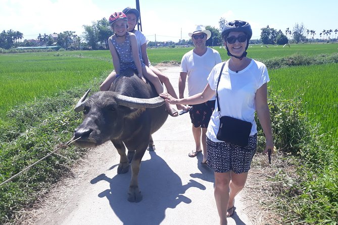 Hoi an Eco Tour: Biking, Basket Boat, Buffalo, Farming, Foods - Discovering Traditional Farming Techniques