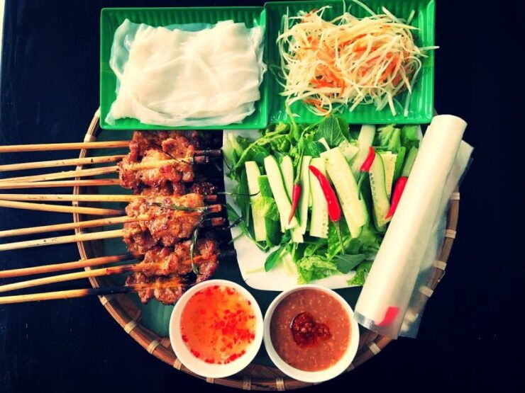 Hoi An: Evening Food Culture Tour by Vespa - Experience Highlights