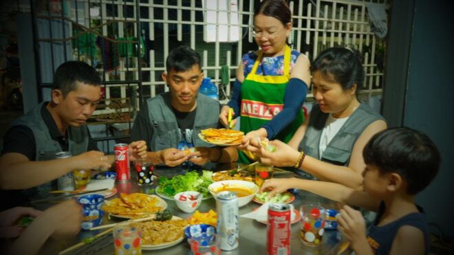 Hoi An: Evening Food Culture Tour by Vespa - Full Description