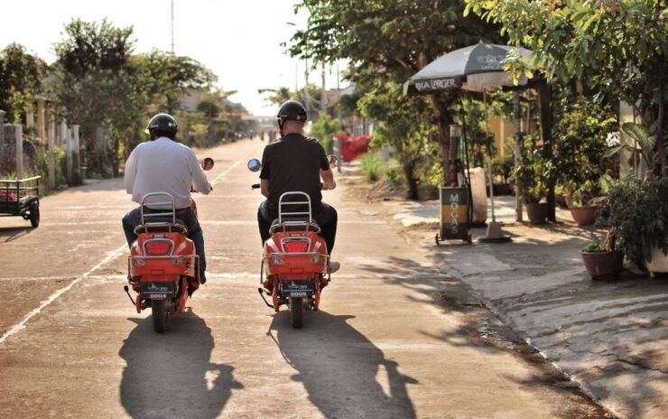 Hoi An Evening Foodie Tour By Electric Scooter - Tour Overview