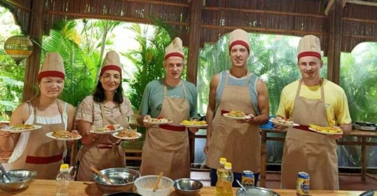 Hoi An: Evening Traditional Cooking Class With Local Chef - Experience Highlights