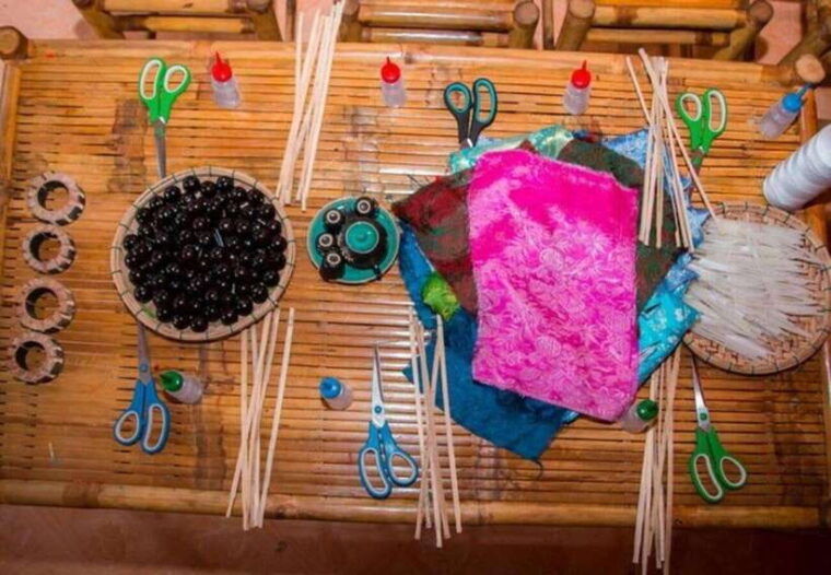 Hoi An: Foldable Lantern Making Class With Local Family - Step-by-Step Lantern Making Process