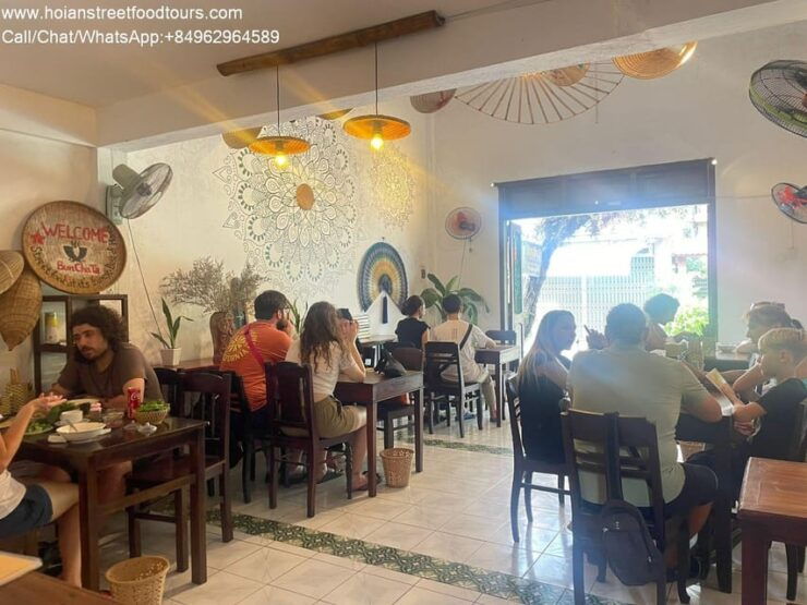 Hoi an Food Tour With 8 Different Street Food Tastings - Good To Know