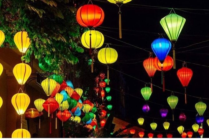 Hoi an Food Trail by Night With Boat Trip - Sample Menu