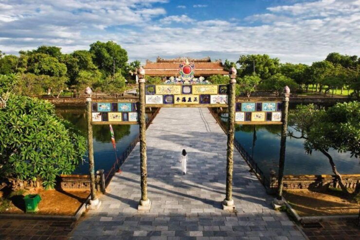Hoi An: Hai Van Pass & Hue Imperial City Tour & Sightseeing - Itinerary Details
