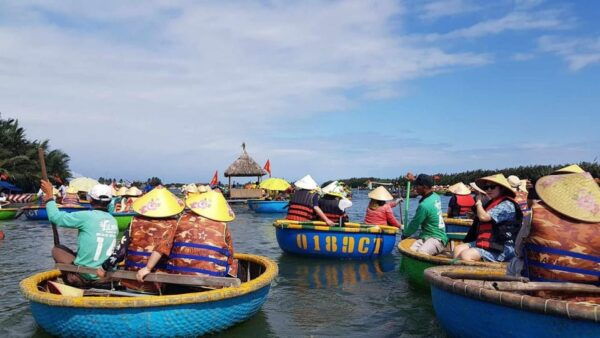 Hoi an Half Day Tour: Coconut Basket Boat, Lantern Old Town - Booking Information