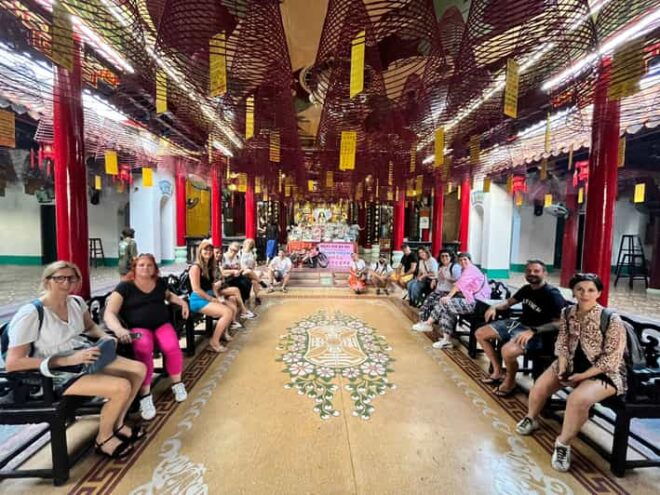 Hoi An Highlights: An Immersive Private Heritage Day Tour - Discover Hoi An Ancient Town