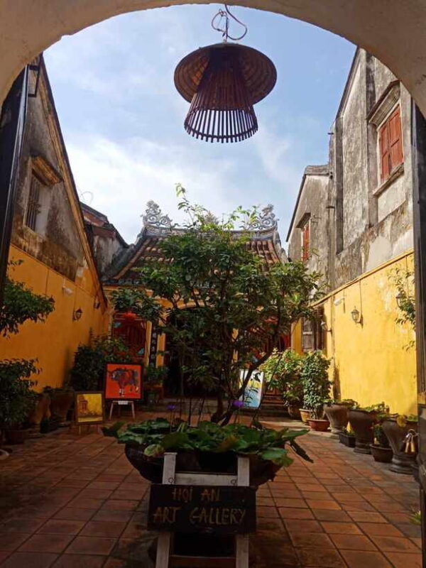 Hoi An: Hoai River Boat Trip by Night With Release Lantern - Booking and Cancellation