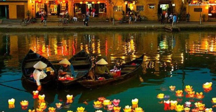 Hoi An: Hoai River Boat Trip by Night With Release Lantern - Activity Details