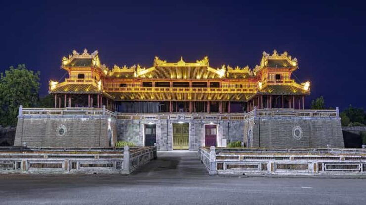 Hoi An: Hue City Full-Day Tour With Lunch - Lunch Experience