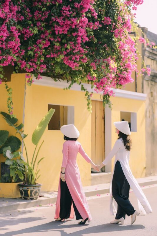 Hoi An Instagram Private Tour - Rooftop coffee, with a pause in the schedule