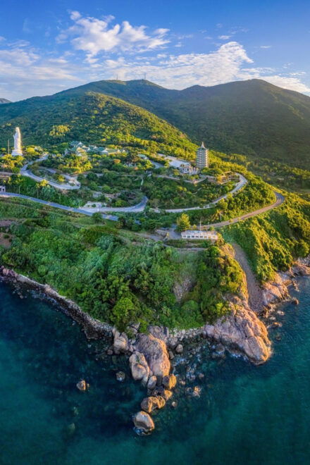 Hoi An: Lady Buddha, Marble Mountains, Coconut & Hoi An Tour - Discovering Marble Mountains