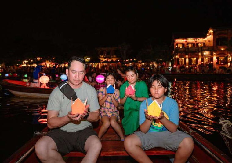 Hoi An : Lantern Boat Ride & Flower Lantern Making Class. - Important Information