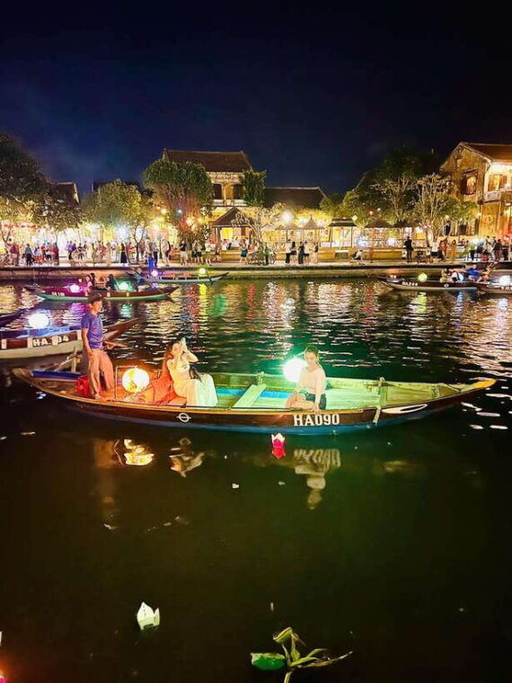 Hoi An: Lantern Boat Ride on the Hoai River - Itinerary Details