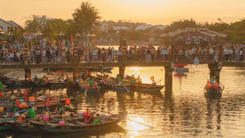 Hoi An: Lantern Boat Trip & Release Lantern - Itinerary and Highlights