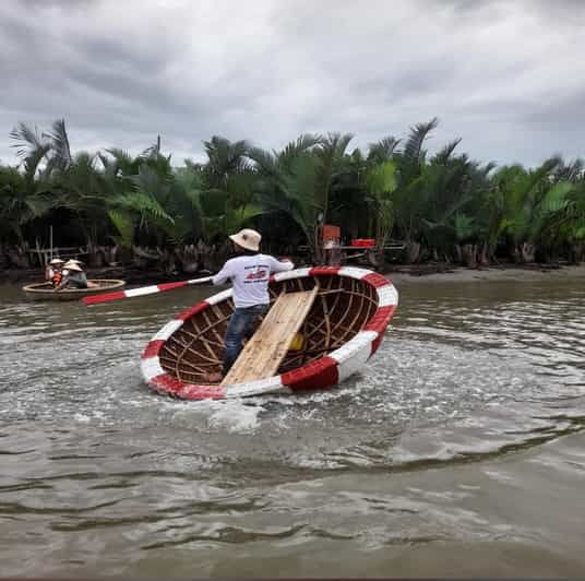 Hoi An: Lantern Making, Basket Boat, and Cooking Class - Cooking Up Traditional Vietnamese Dishes