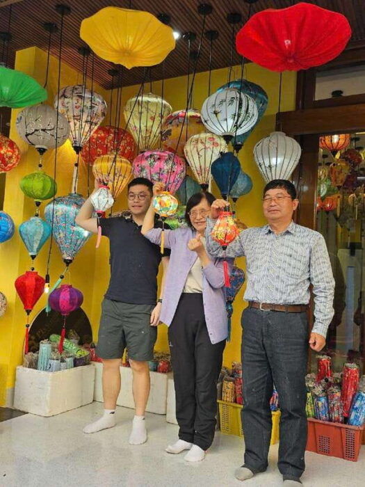 Hoi An: Lantern Making Class at Local Home With Local Family - Preparing for the Lantern Making Class