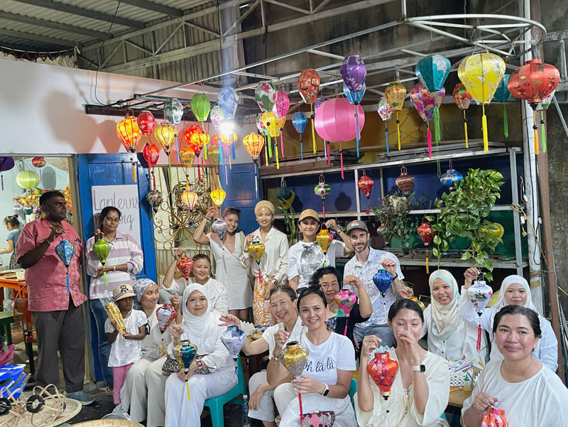Hoi An Lantern Making Class & Lantern Boat Ride Experience - Who will enjoy this experience most