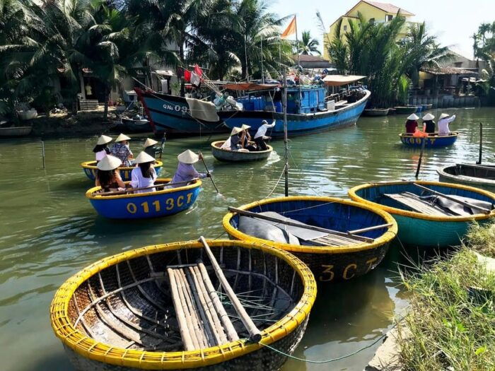 Hoi An: Market Tour, Basket Boat Ride and Cooking Class - Basket Boat Experience in Cam Thanh Village