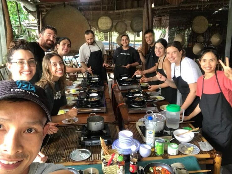 Hoi An: Market Tour, Basket Boat Ride and Cooking Class With Pho - Itinerary Highlights