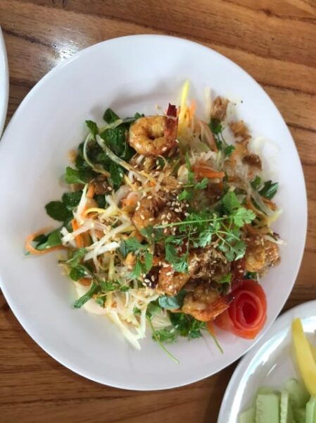 Hoi An: Market Tour, Basket Boat Ride and Cooking Class With Pho - Pickup and Guide Information