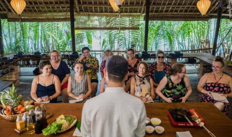Hoi An: Market Trip, Basket Boat & Cooking Class With Locals - Activity Details